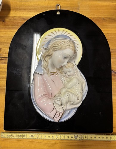 Scultura madonna con - scultura, di