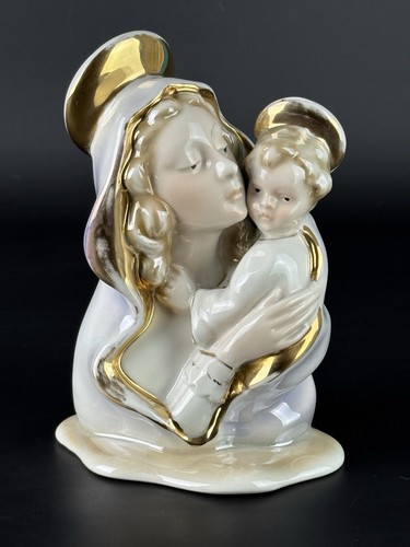 Statua madonna con - madonna, bambino